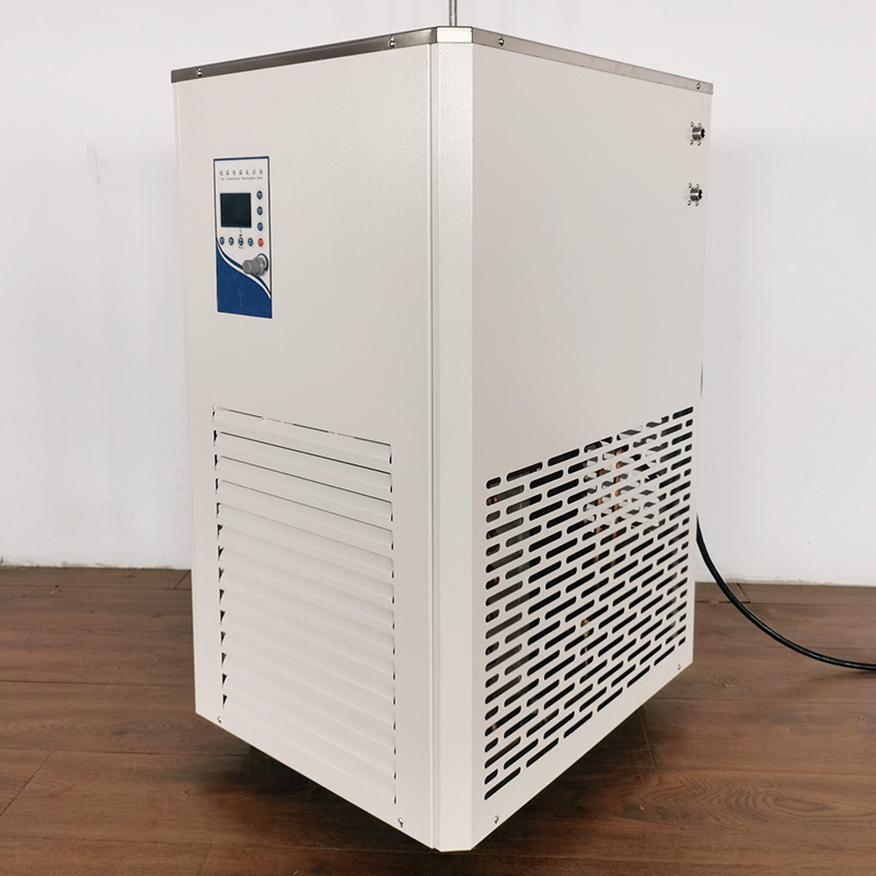 低温恒温反应浴维护保养指南