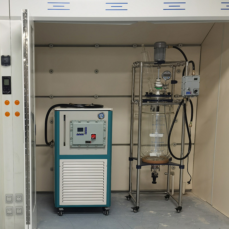 高低温一体机和低温冷却液循环泵有哪些区别？